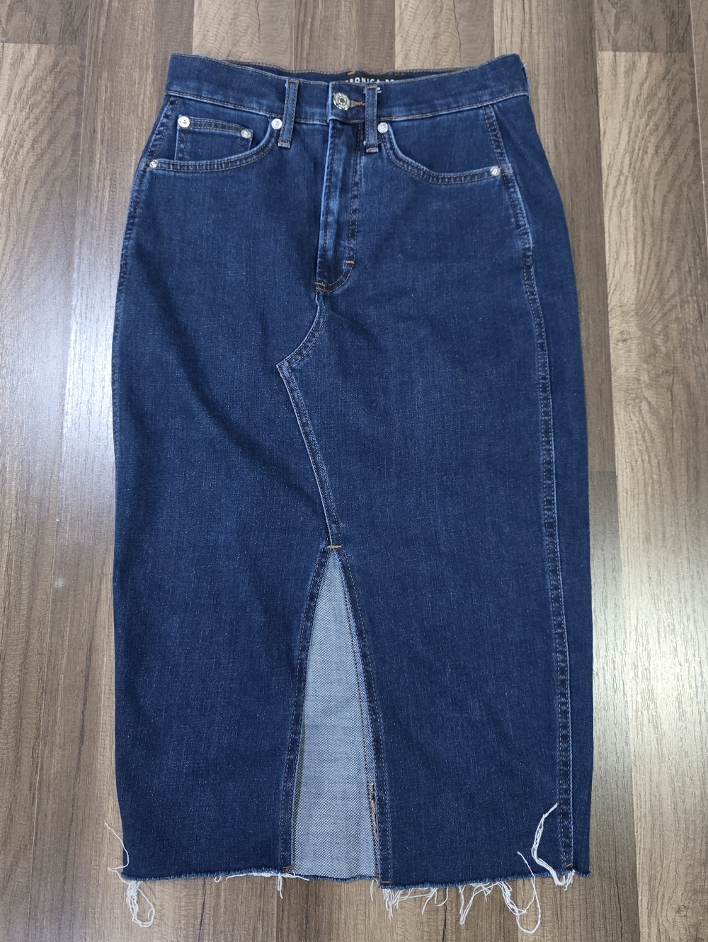 Veronica Beard Breves Denim Midi Stretch Skirt Washed Oxford Blue Raw Hem Slit.0